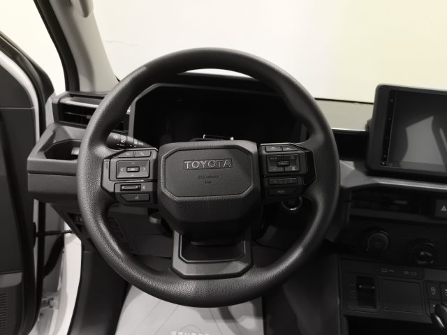 TOYOTA HILUX 2.8 D-4D 204CV 48V DOUBLE CAB HI - foto 11