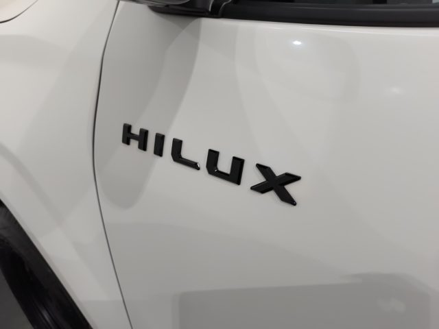 TOYOTA HILUX 2.8 D-4D 204CV 48V DOUBLE CAB HI - foto 22