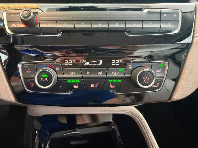 BMW X1 XDRIVE18D XLINE //HEAD UP//LED// - foto 31