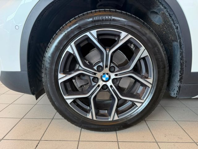 BMW X1 XDRIVE18D XLINE //HEAD UP//LED// - foto 7