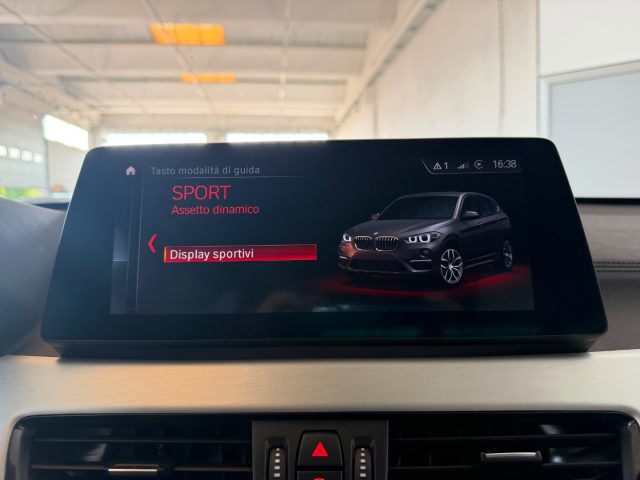 BMW X1 XDRIVE18D XLINE //HEAD UP//LED// - foto 44