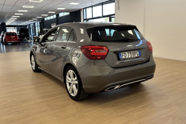 MERCEDES-BENZ A 220 D AUTOMATIC 4MATIC PREMIUM - foto 5