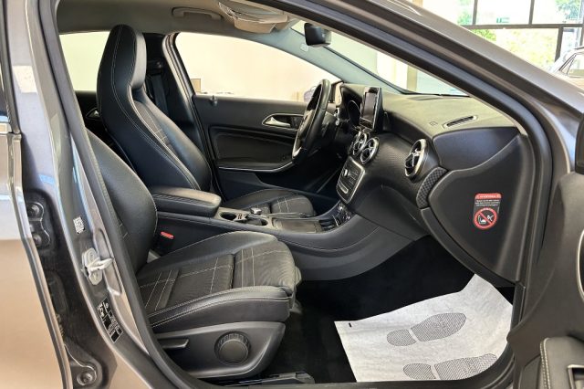 MERCEDES-BENZ A 220 D AUTOMATIC 4MATIC PREMIUM - foto 8
