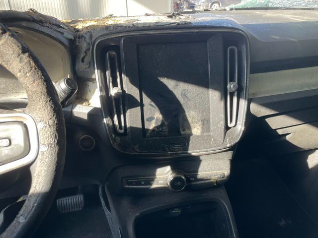 VOLVO XC40 B3 AUTOMATICO ESSENTIAL - foto 17