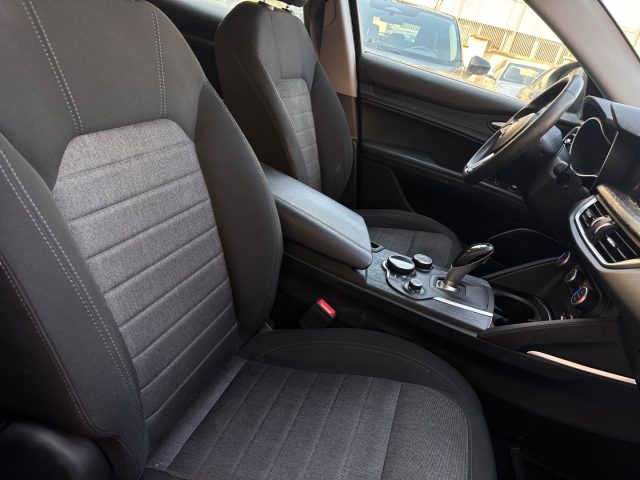 ALFA ROMEO STELVIO 2.2 TURBODIESEL 190 CV AT8 Q4 BU - foto 11