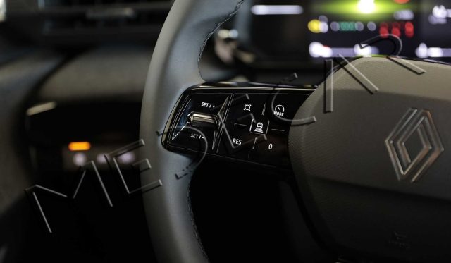 RENAULT CLIO TCE 115 CV 5 PORTE EVOLUTION - foto 12