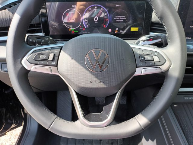 VOLKSWAGEN T-ROC 1500 ETSI ACT STYLE 116CV DSG CA - foto 19