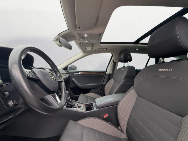 SKODA SUPERB 2.0 TDI 190 CV DSG 4X4 WAGON SCO - foto 7