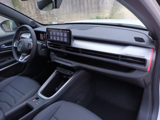 JEEP AVENGER 1200 E-HYBRID SUMMIT 110CV AUTOM - foto 9