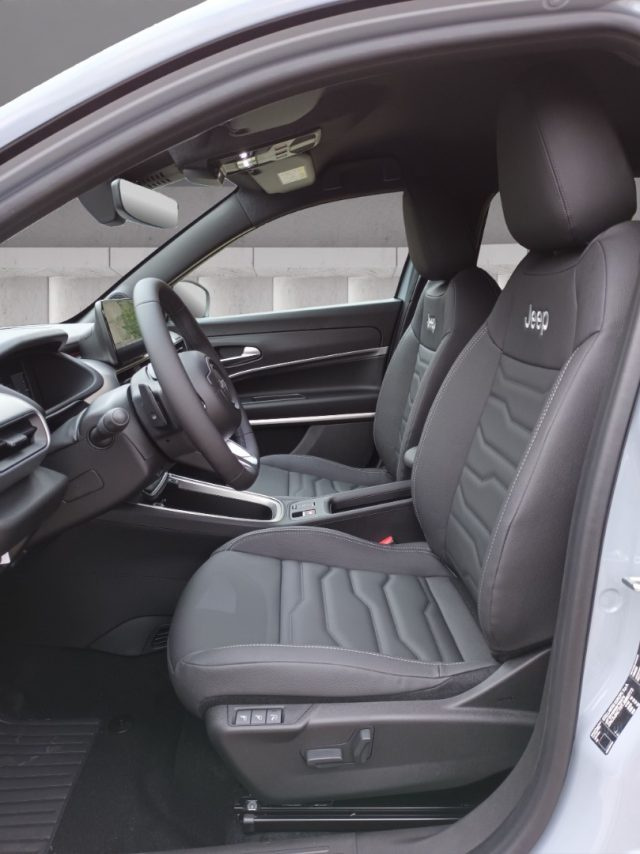 JEEP AVENGER 1200 E-HYBRID SUMMIT 110CV AUTOM - foto 9