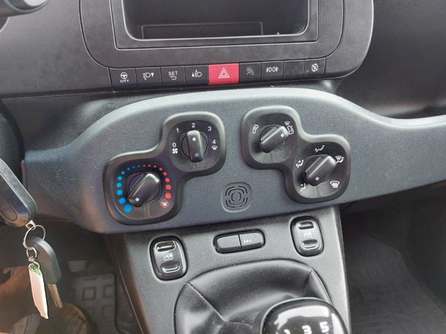 FIAT PANDA 0.9 T.AIR TURBO S&S 4X4 POP VAN  - foto 10