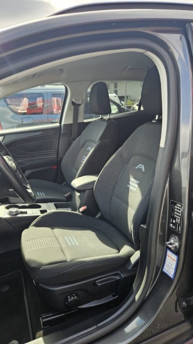 FORD FOCUS 1.5 ECOBLUE 120 CV AUTOMATICO SW - foto 15