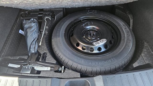 NISSAN JUKE 1.6 HEV N-CONNECTA - foto 19