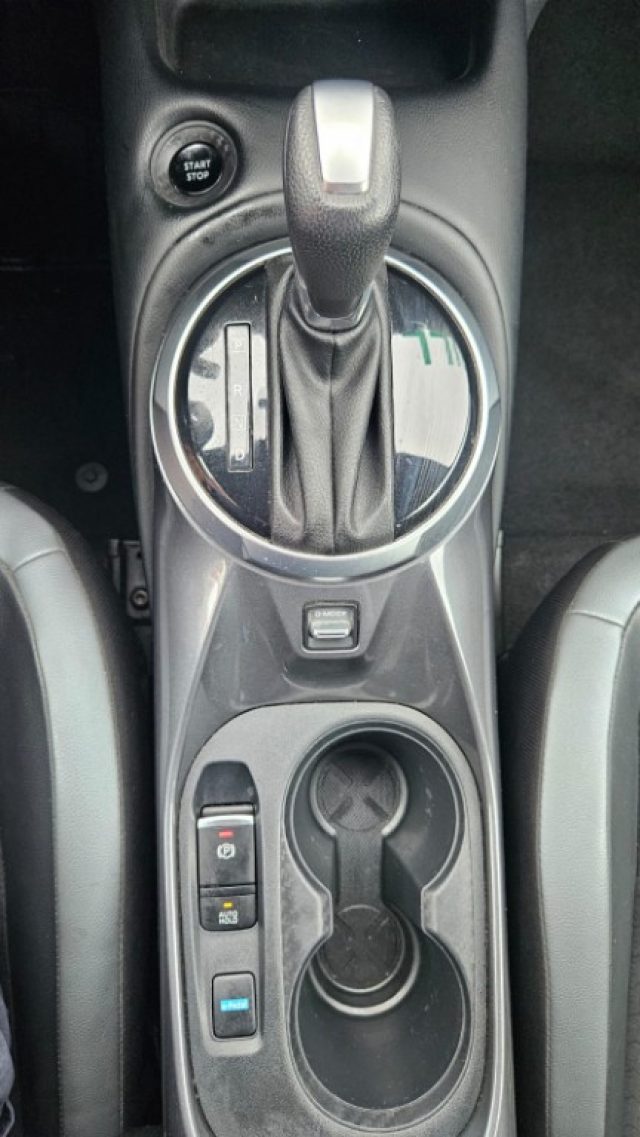 NISSAN JUKE 1.6 HEV N-CONNECTA - foto 10