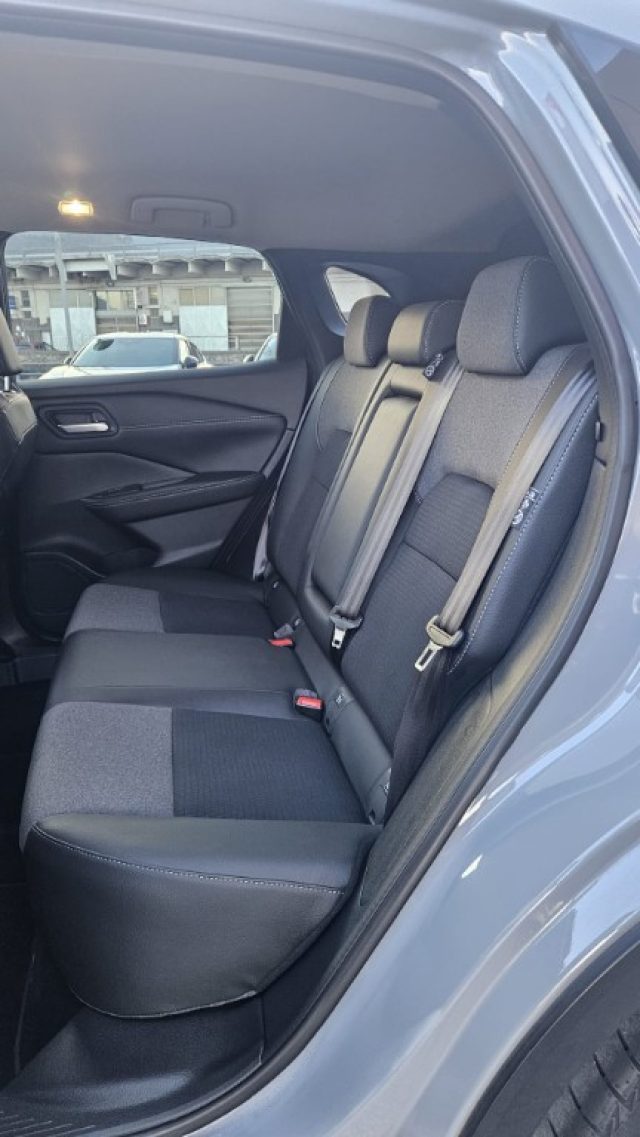 NISSAN QASHQAI MHEV 140 CV N-CONNECTA - foto 9