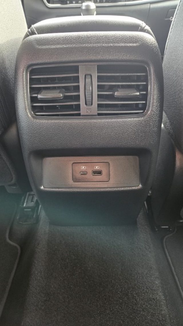 NISSAN QASHQAI MHEV 140 CV N-CONNECTA - foto 17