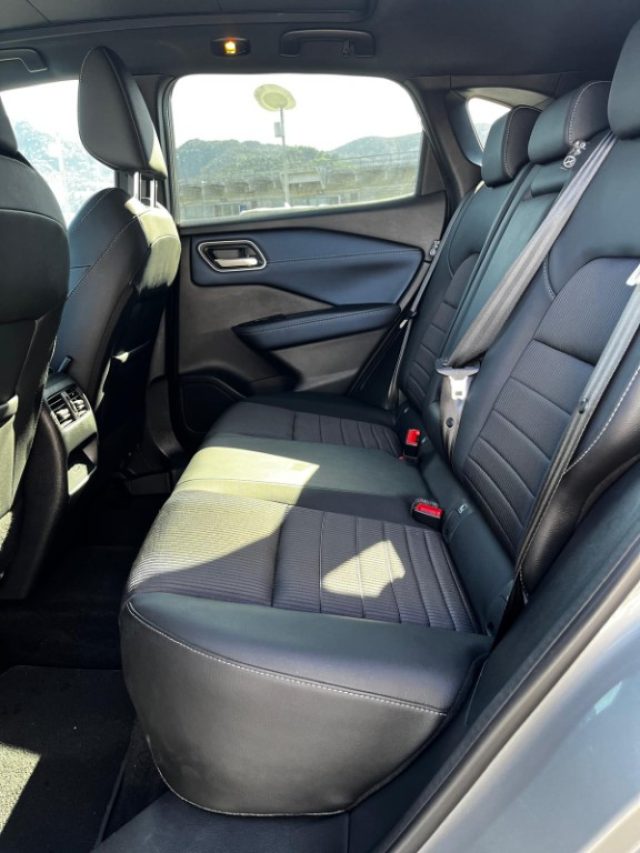 NISSAN QASHQAI MHEV 140 CV TEKNA - foto 21
