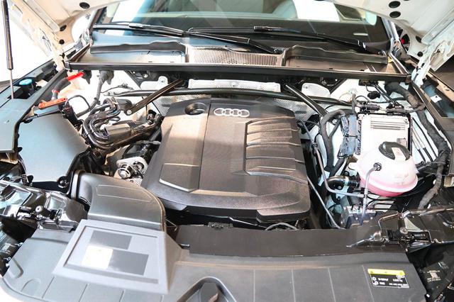 AUDI Q5 35 TDI S-TRONIC BUSINESS ADVANCE - foto 11