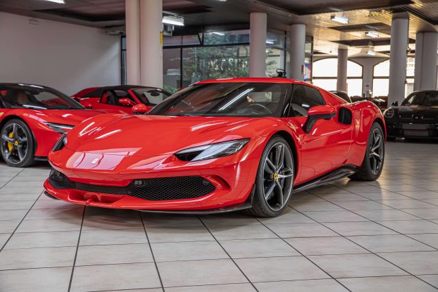 FERRARI 296 GTB LIFT|360°VIEW|JBL|CARBON+LEDS|RA - foto 3