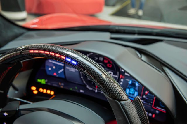 FERRARI 296 GTB LIFT|360°VIEW|JBL|CARBON+LEDS|RA - foto 13