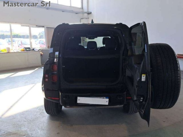 LAND ROVER DEFENDER DEFENDER 110 3.0D I6 MHEV X-DYNA - foto 7