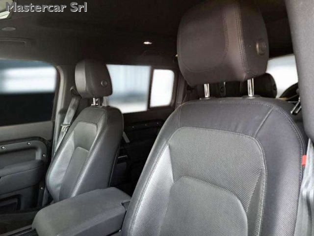 LAND ROVER DEFENDER DEFENDER 110 3.0D I6 MHEV X-DYNA - foto 9