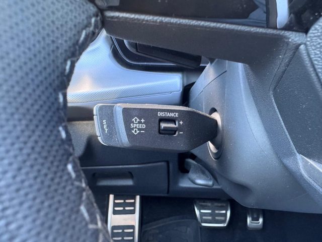 AUDI Q3 E-HYBRID S-TRONIC BUSINESS - foto 11