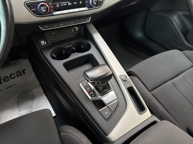 AUDI A4 AVANT 30 TDI/136 CV S TRONIC S L - foto 11