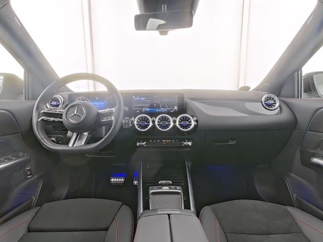MERCEDES-BENZ GLA 180 AUTOMATIC AMG LINE PREMIUM - foto 7