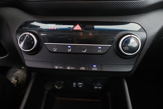 HYUNDAI TUCSON TUCSON 1.6 GDI XPLUS - foto 9