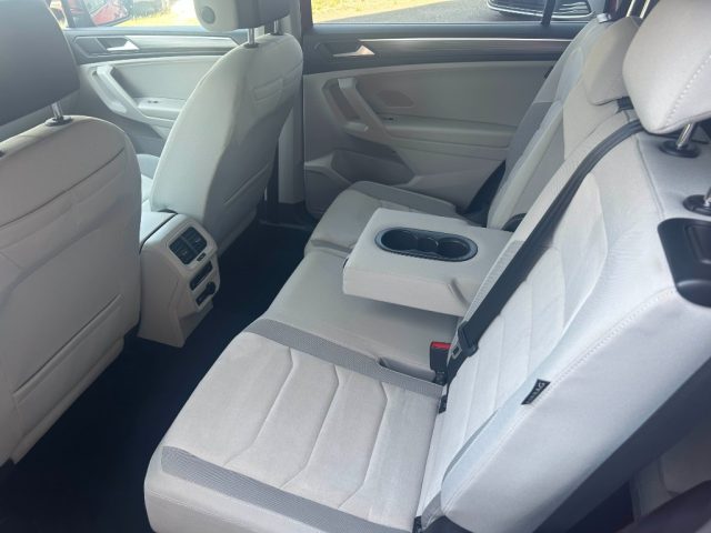 VOLKSWAGEN TIGUAN ALLSPACE 2.0 TDI SCR DSG ELEGANCE - foto 14
