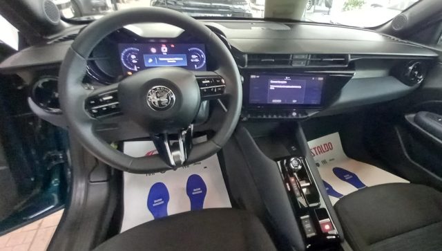 ALFA ROMEO JUNIOR 156 CV BEV MY2025 - foto 8