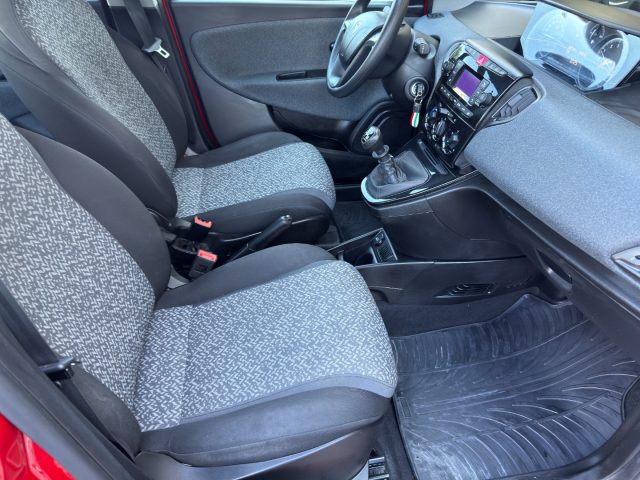 LANCIA YPSILON 1.0 FIREFLY 5 PORTE S&S HYBRID E - foto 12