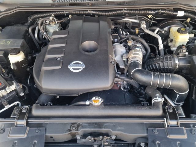 NISSAN NAVARA 2.5 DCI 190CV 4 PORTE DOUBLE CAB - foto 21
