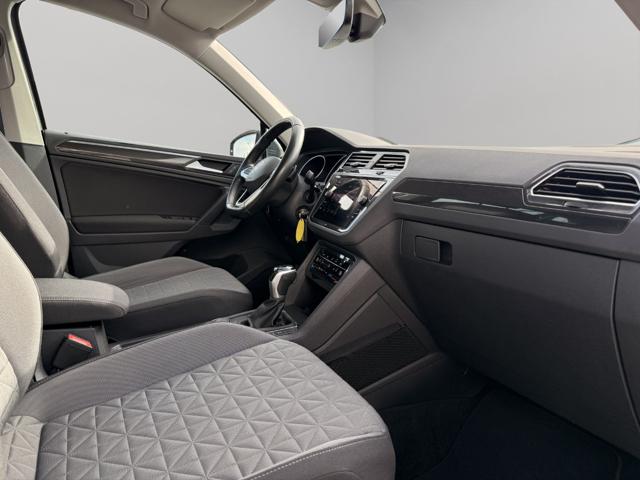 VOLKSWAGEN TIGUAN 2.0 TDI 150 CV SCR DSG 4MOTION L - foto 16