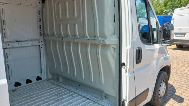 CITROEN JUMPER 35 BLUEHDI 140 S&S PLM-TA FURGON - foto 25
