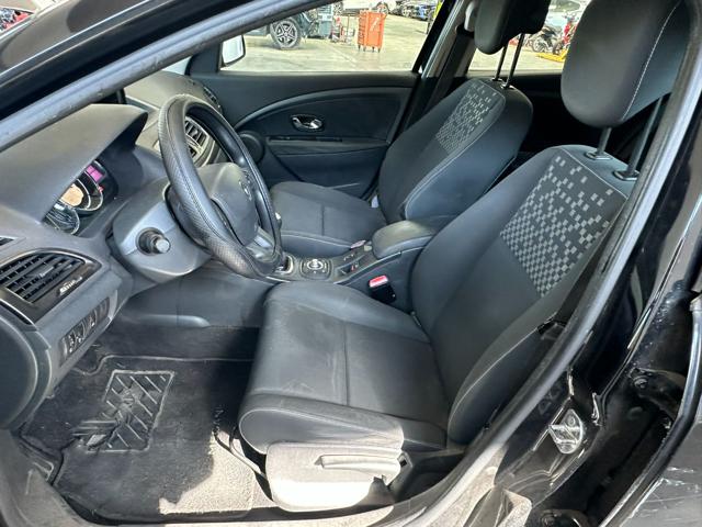 RENAULT MEGANE 1.5 DCI 110CV SPORTOUR - foto 12