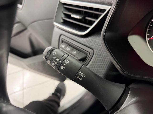 RENAULT CLIO BLUE DCI 100 CV 5 PORTE BUSINESS - foto 17