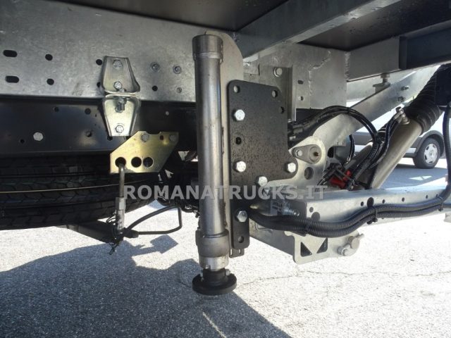 IVECO DAILY 35 C16 FURGONATURA IN LEGA CON S - foto 14