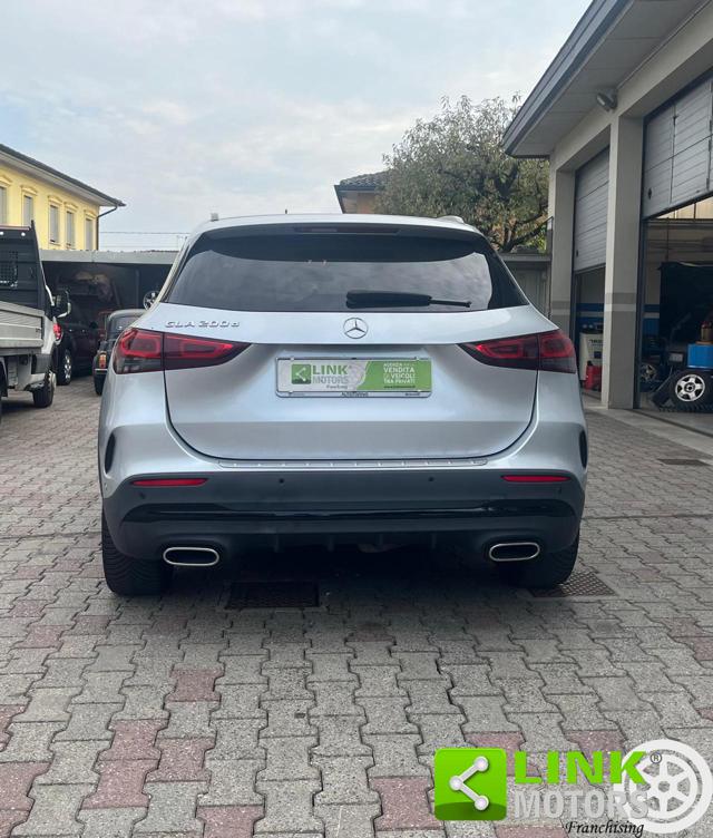 MERCEDES-BENZ GLA 200 EXECUTIVE - foto 6