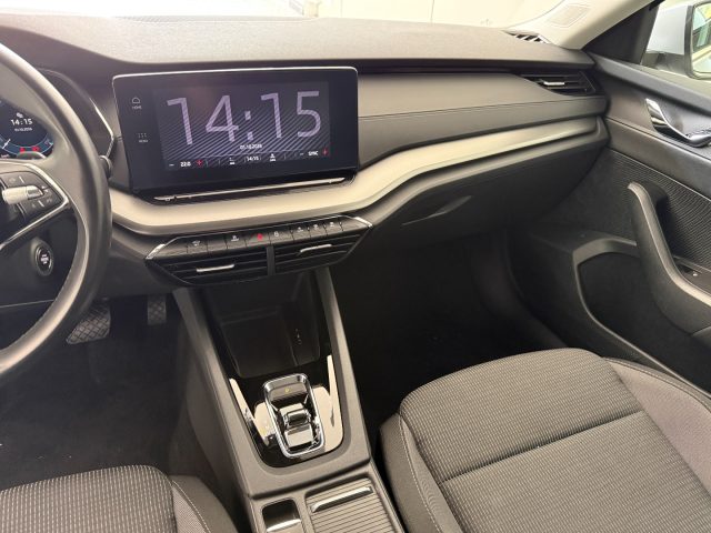 SKODA OCTAVIA 2.0 TDI DSG WAGON EXECUTIVE SMAR - foto 8