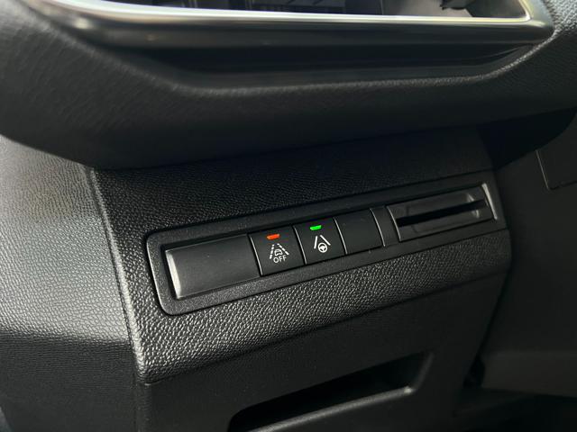 PEUGEOT 3008 BLUEHDI 130 NEW MODEL EAT8 GT - foto 27