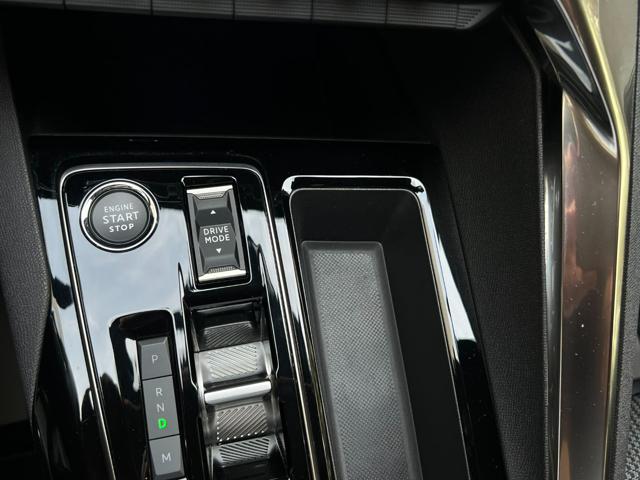 PEUGEOT 3008 BLUEHDI 130 NEW MODEL EAT8 GT - foto 19
