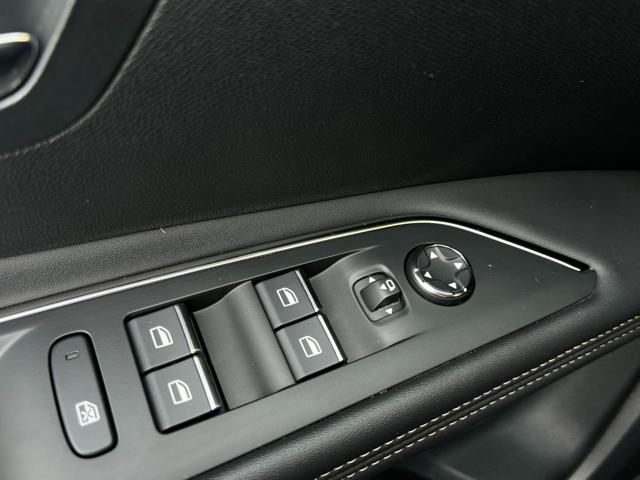 PEUGEOT 3008 BLUEHDI 130 NEW MODEL EAT8 GT - foto 28