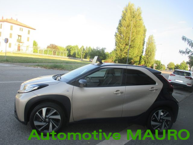 TOYOTA AYGO X 1.0 VVT-I 72 CV 5 PORTE LOUNGE S - foto 4