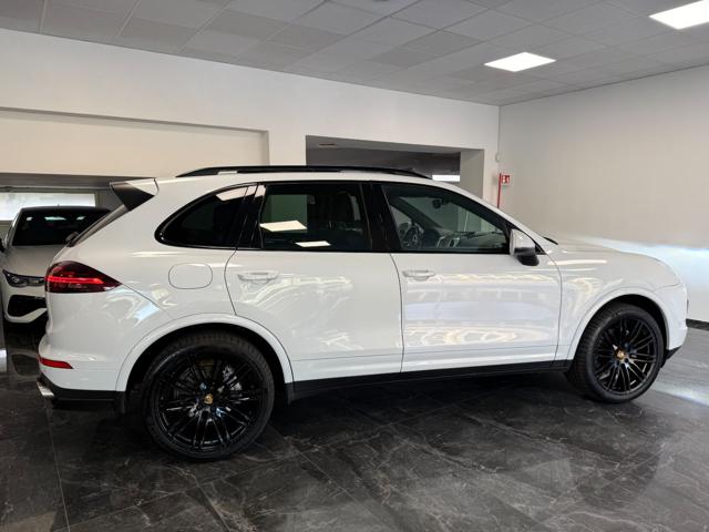 PORSCHE CAYENNE 3.0 DIESEL PLATINUM EDITION - FU - foto 9