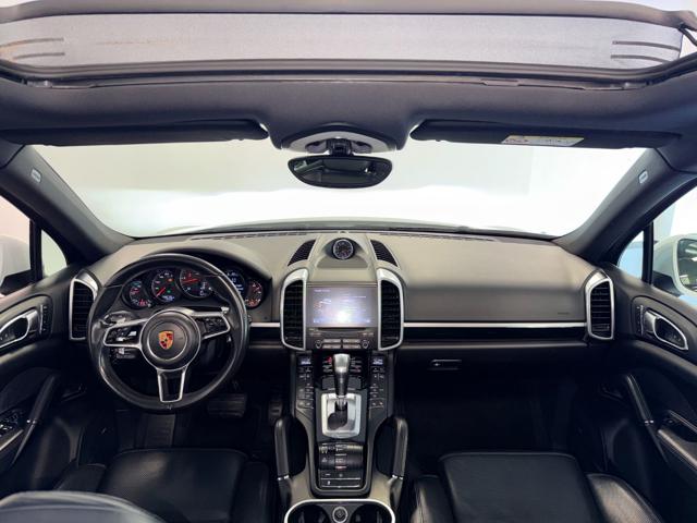 PORSCHE CAYENNE 3.0 DIESEL PLATINUM EDITION - FU - foto 14