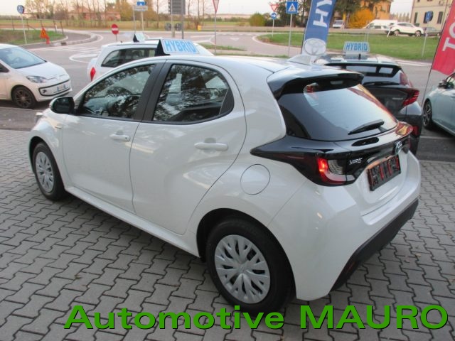 TOYOTA YARIS 1.5 HYBRID 5 PORTE - NEOPATENTAT - foto 5