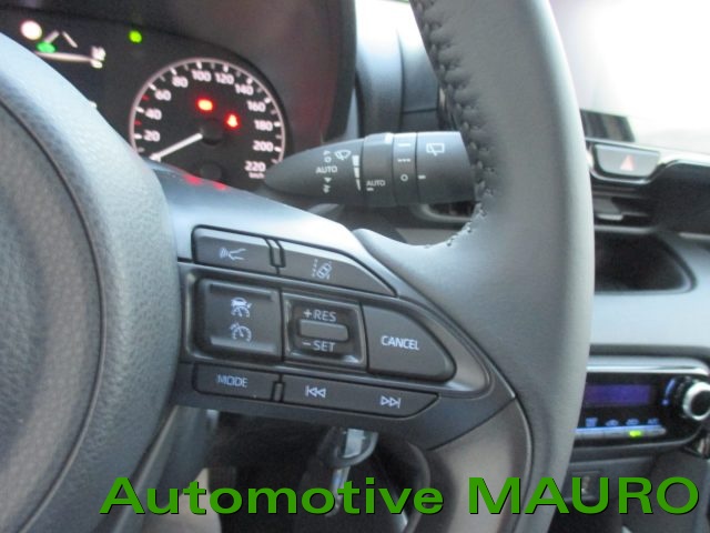 TOYOTA YARIS 1.5 HYBRID 5 PORTE - NEOPATENTAT - foto 17