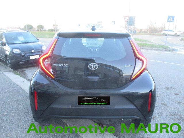 TOYOTA AYGO X 1.5 HYBRID 5 PORTE - foto 6